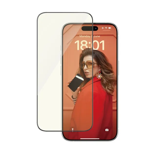 panzerglass-eyecare-displayschutz-iphone-15-pro-ultra-wide-fit-mit-easyaligner image 1