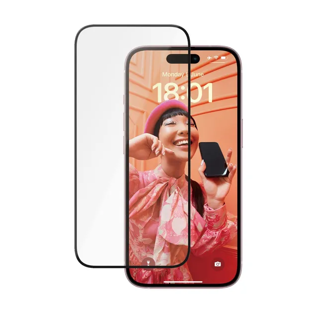 PanzerGlass Ceramic Protection Ultra-Wide Fit mit EasyAligner für Apple iPhone 15