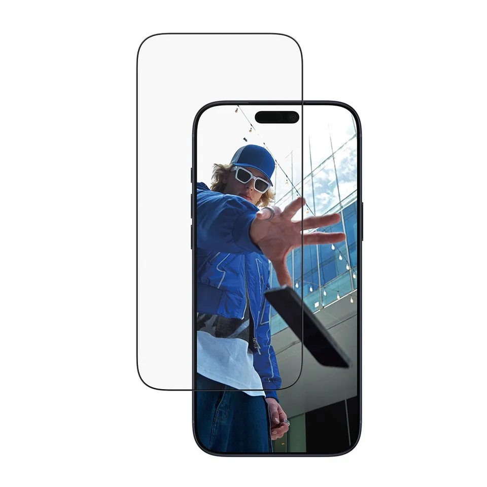 panzerglass-displayschutz-iphone-17-pro-max-ultra-wide-fit-mit-easyaligner image 1