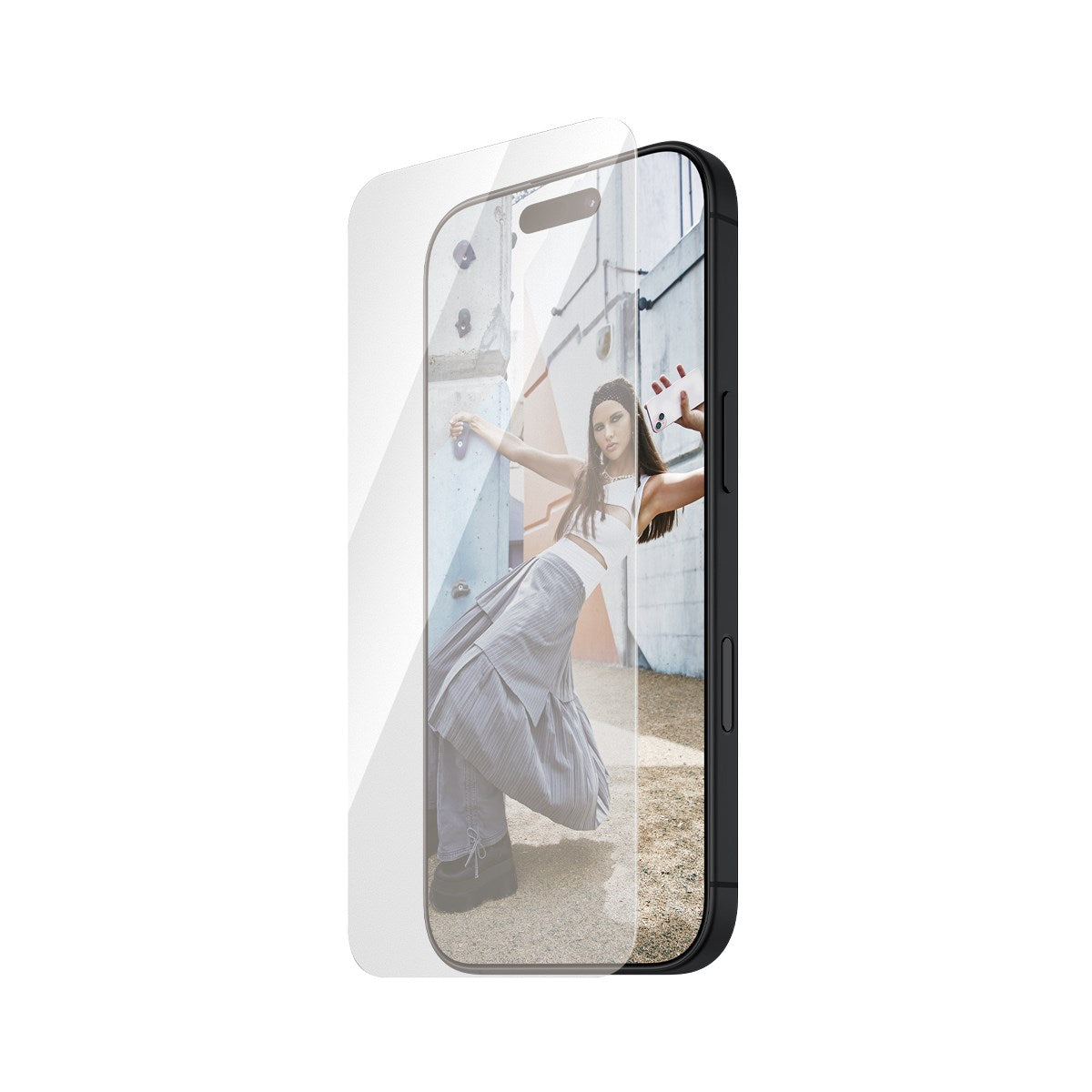 safe-by-panzerglass-displayschutz-ultra-wide-fit-f-r-iphone-16-plus-15-plus image 1