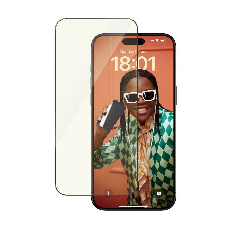 panzerglass-eyecare-displayschutz-ultra-wide-fit-f-r-iphone-15-pro-max image 1