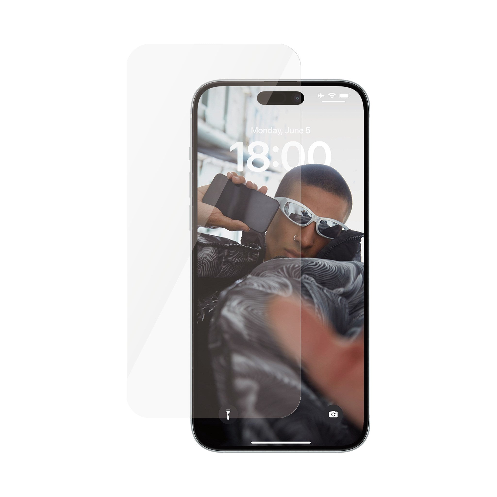 safe-by-panzerglass-displayschutz-ultra-wide-fit-iphone-15-plus image 2